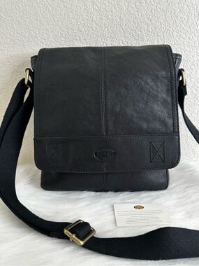 Fossil Unisex Black Leather Flap Messenger Bag
